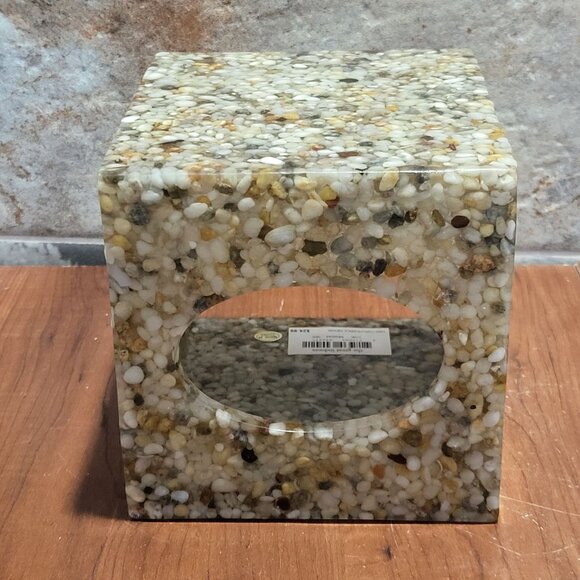 The Great Indoors Tissue Cover Pebble Resin - Picture 7 of 12